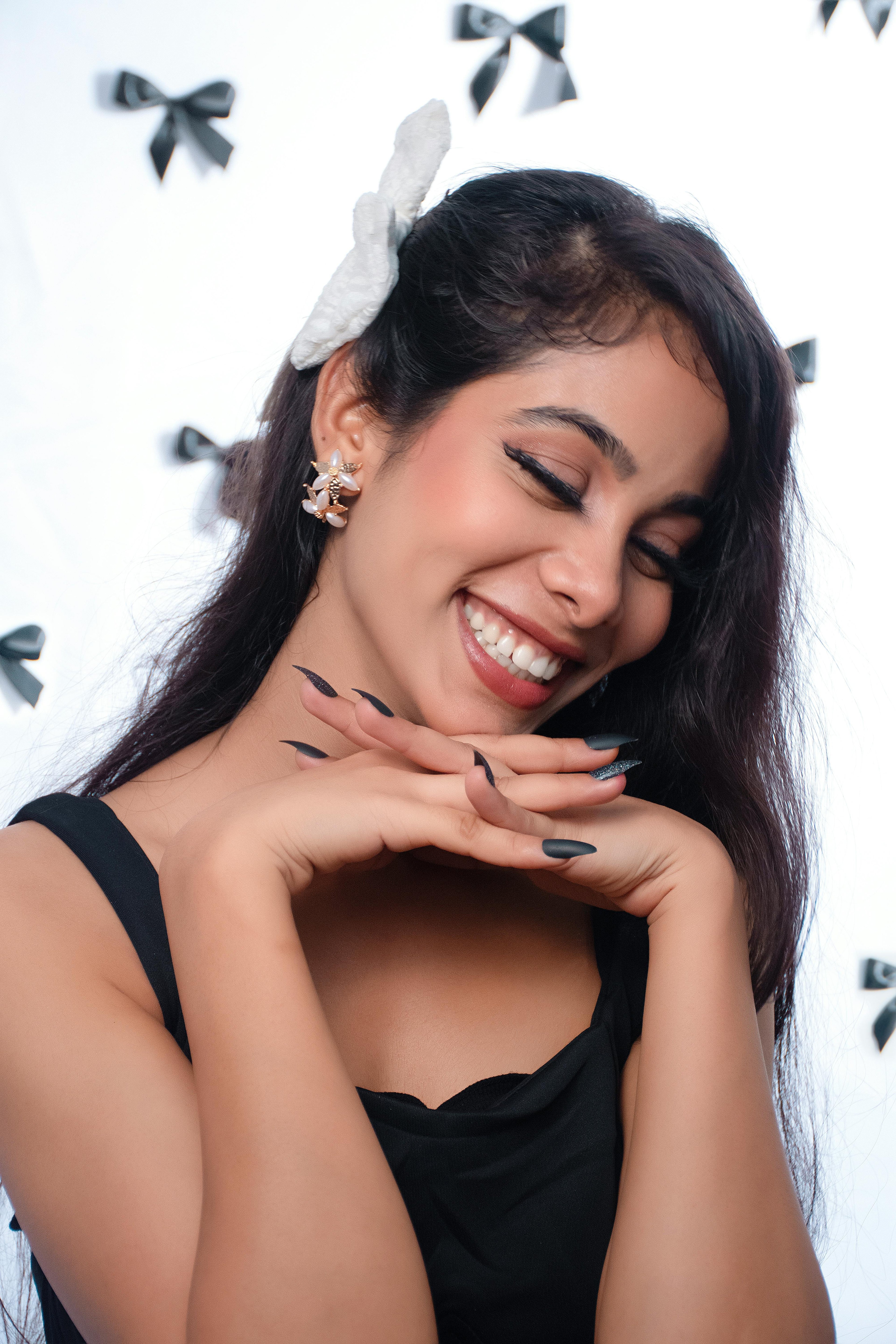 Best clip-on earrings for sensitive ears — hypoallergenic lightweight styles by AEVUM